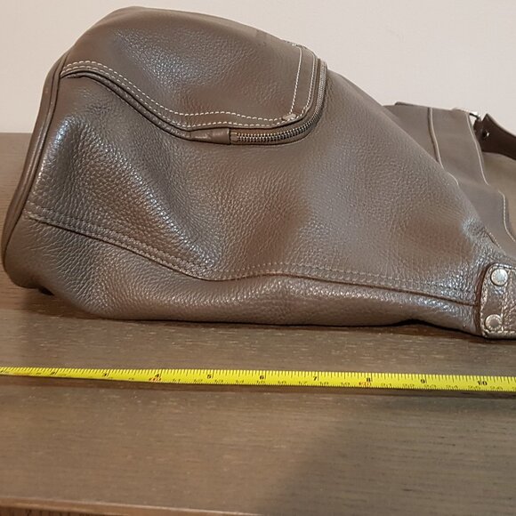 Longchamp Very Soft Thick Leather Bag - Picture 11 of 14